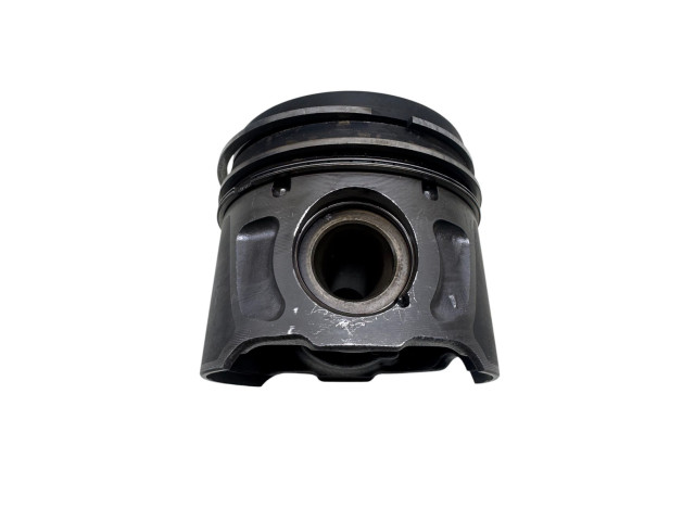 Поршень 224DT C25A32401 Land Rover Freelander 2 - LR2