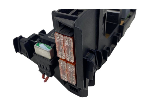 Pojistková skříňka 4L1937503 Audi Q7 4L 2007