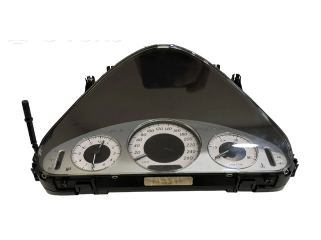 Přístrojová deska Mercedes-Benz E W211 2003 A2115405711, 110080250015