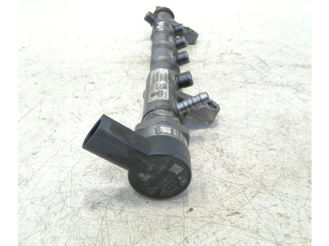 Vstřikovací lišta 03L130089Q   Audi A4 S4 B8 8K    CGL 264483 