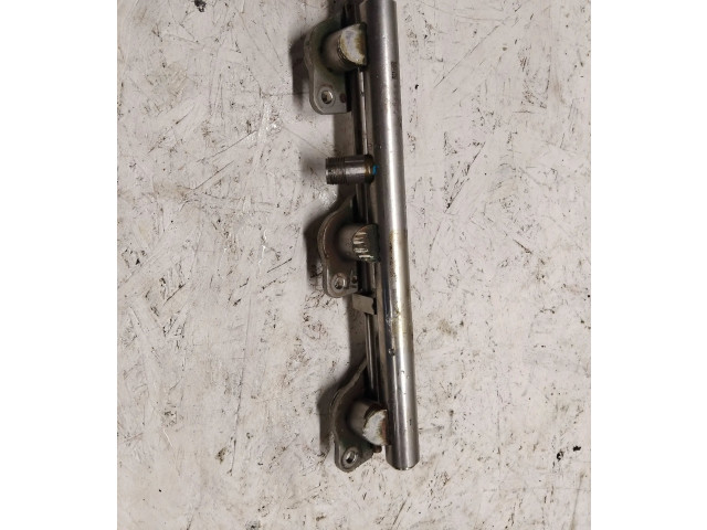 Vstřikovací lišta A2760780245 Mercedes-Benz ML W166 276