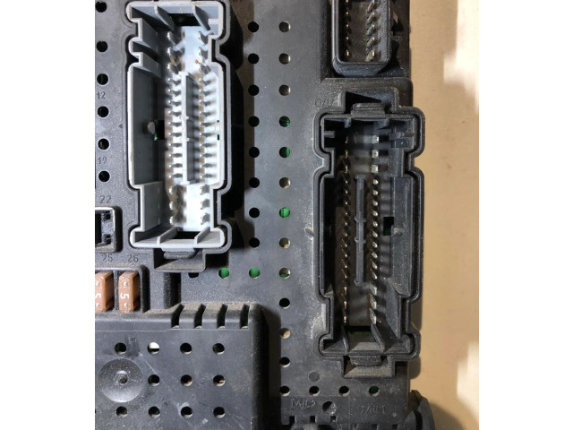 Блок предохранителей 30728512, 28017881 Volvo XC90