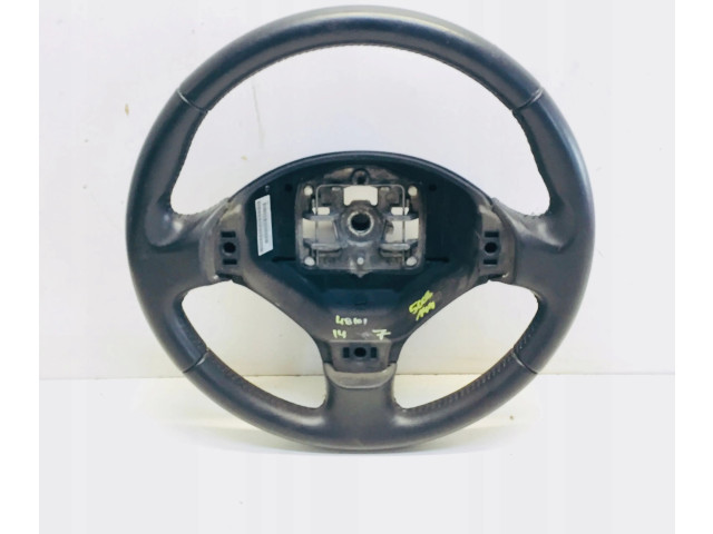 Volant Peugeot 5008 2013