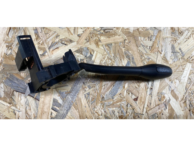 Ручка стеклоочистителей 1196201300   Volkswagen PASSAT B4