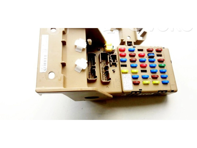 Блок предохранителей  82201FG000, 810629   Subaru Forester SH    