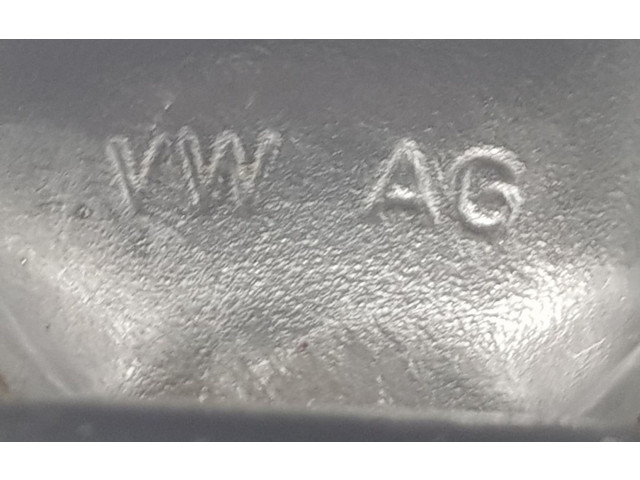  Поршень с шатуном  04L107065A, 04L107065A  Volkswagen Caddy  