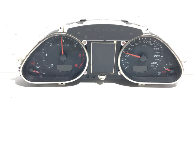 Přístrojová deska Audi Q7 4L 2007 4L0920930R, 4F0910930C