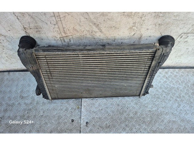 Интеркулер 1K0145803T Volkswagen Golf Plus