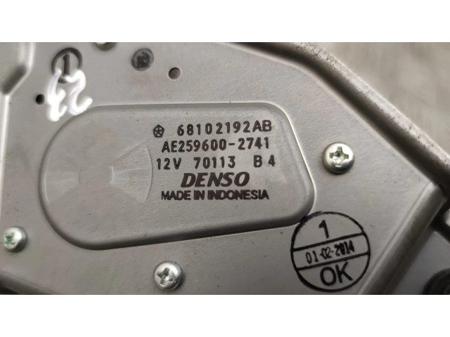 Моторчик заднего дворника 68102192AB    Jeep Cherokee