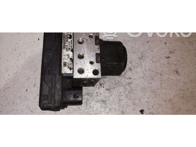 Блок АБС    Toyota  Corolla Verso E121  2001 - 2004 года
