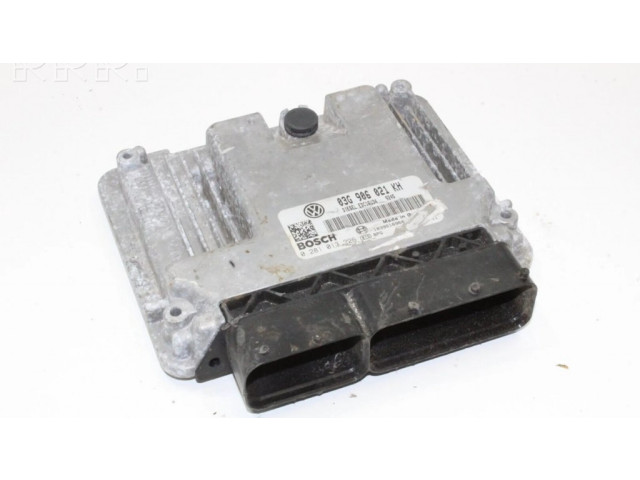 Блок управления двигателя 03G906021KH Volkswagen Golf IV