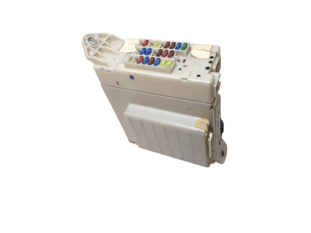 Блок предохранителей 82730-53020, 6D261050 Lexus IS 220D-250-350