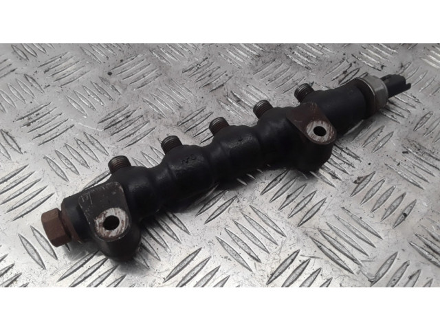 Топливная рампа 9628084680   Citroen C4 I Picasso 1.8 