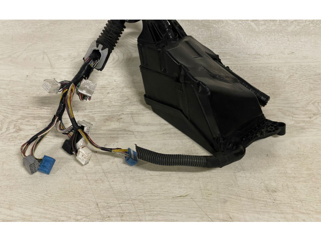 Pojistková skříňka Lexus GS 300 350 430 450H 2007