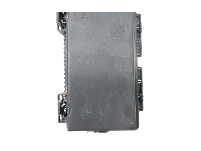 Блок предохранителей 51737885 Fiat Grande Punto