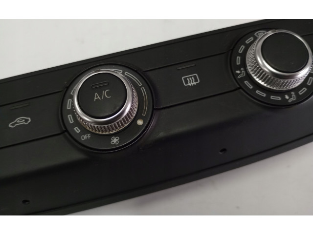 Блок управления климат-контролем 8V0820047D Audi A3 S3 8V