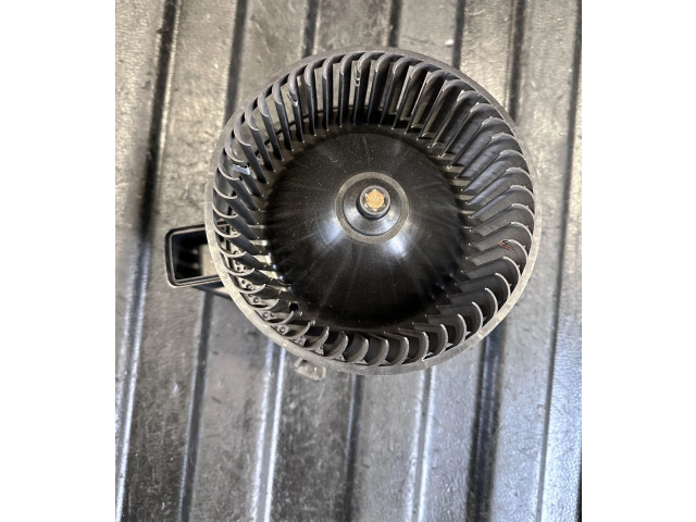 Вентилятор печки    F011500123, 0130309506   Volvo S90, V90