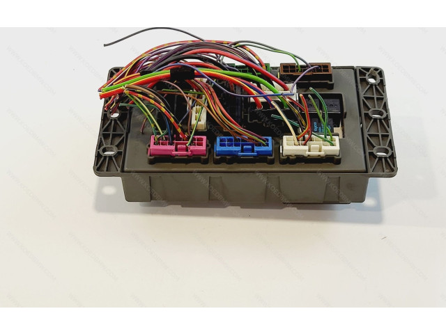 Блок предохранителей  61146906626, 61146906626   Mini One - Cooper R50 - 53    