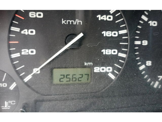 Přístrojová deska Volkswagen Caddy 1999