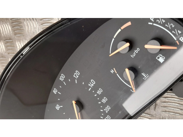 Přístrojová deska Saab 9-5 2000 5042411