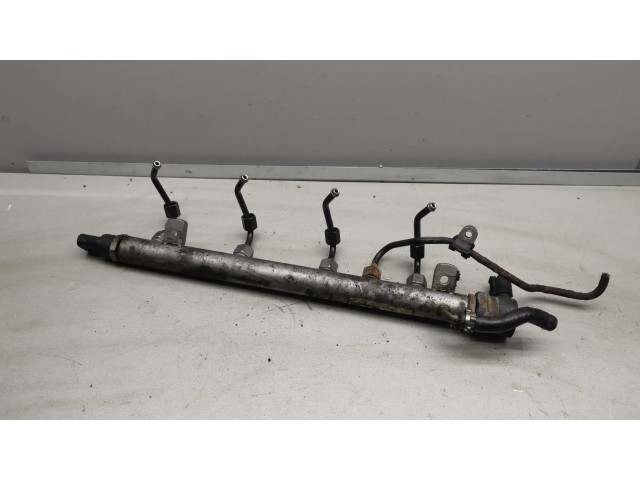 Vstřikovací lišta A6110780449, 0281002494 Mercedes-Benz A W169 pro naftový motor 2.0