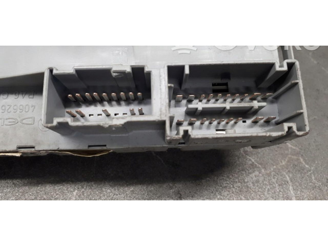 Блок предохранителей 51732919 Fiat Idea