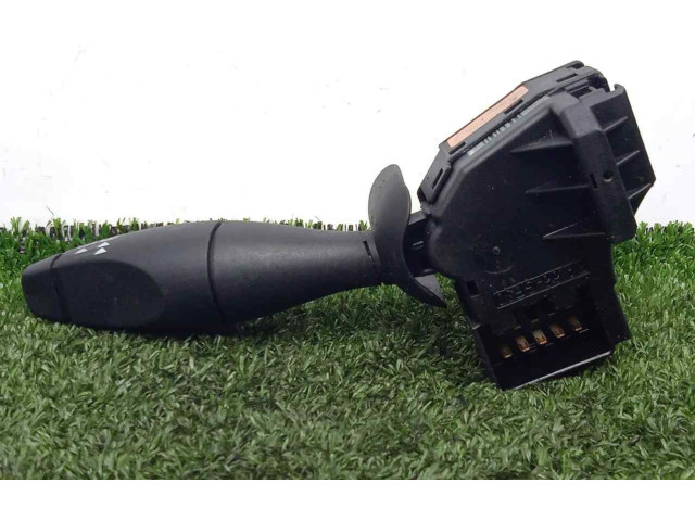 Ручка стеклоочистителей 2S6T17A553AA   Ford Fusion