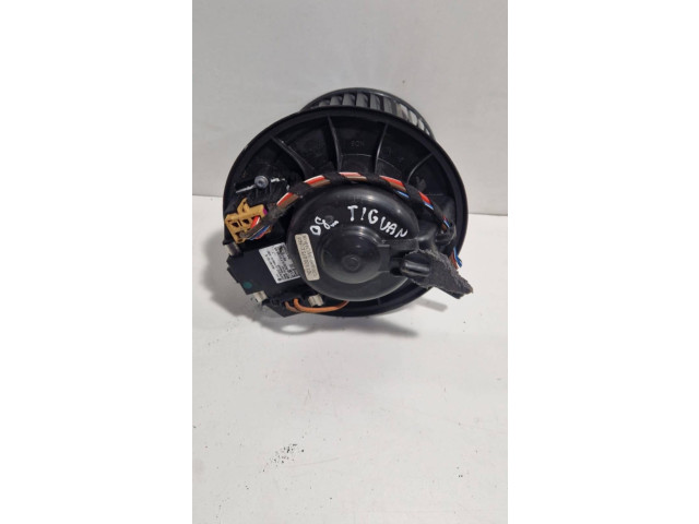 Řídící jednotka CZ2468105382, 3C0907521B Volkswagen Tiguan 2008