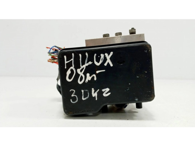 Блок АБС 4451071030, 13511019490 Toyota Hilux (AN10, AN20, AN30) 2008-2011 года