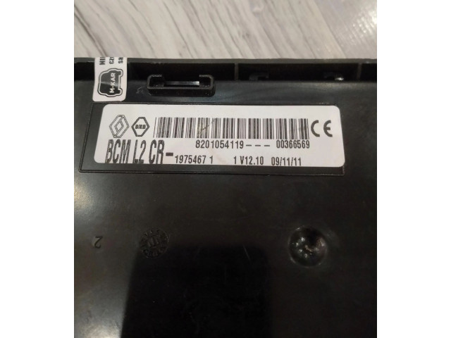 Блок комфорта 8201054119 Renault Clio III