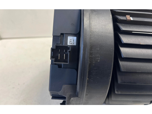 Вентилятор печки 4H2820021B Audi A7 S7 4G