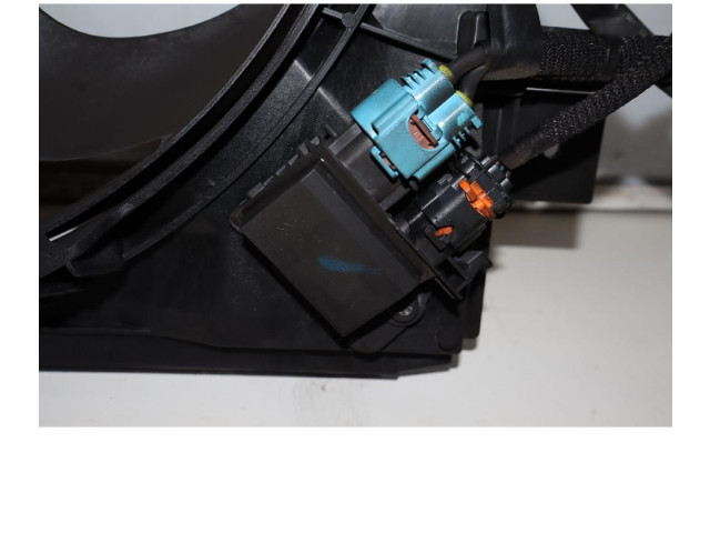 Электрический вентилятор радиаторов 9806313580 Peugeot Partner III