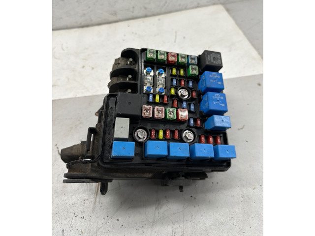Блок предохранителей 8085   KIA Ceed    