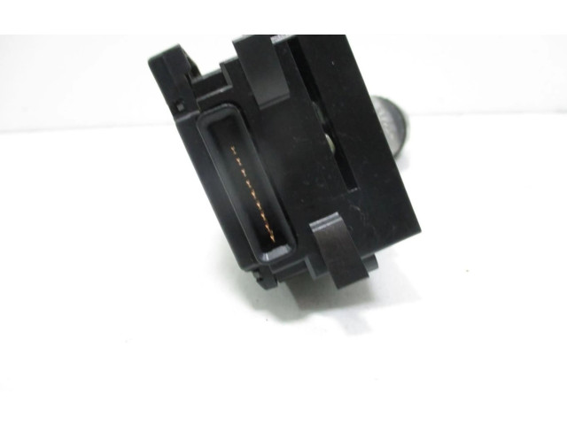 Переключатель дворников E532016 Mitsubishi Outlander