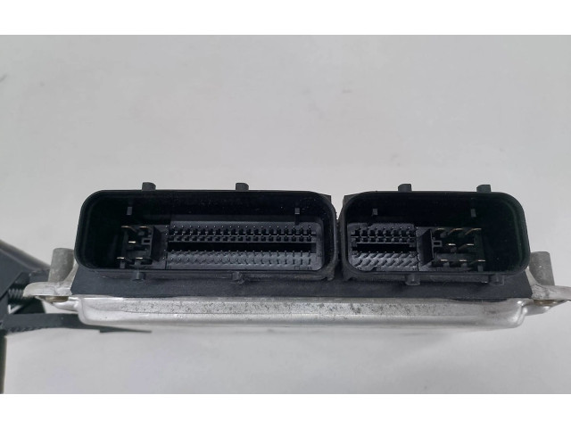 Řídící jednotka Audi TT Mk1 2000