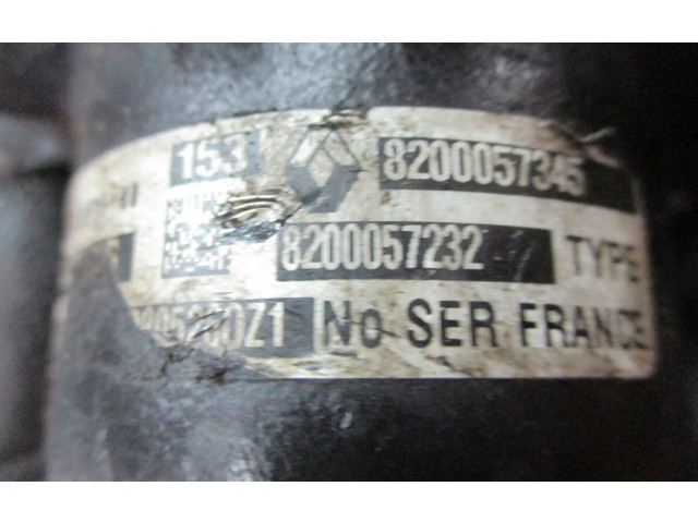 Vstřikovací lišta 8200057232 Renault Clio III