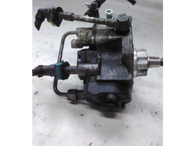 Форсунка 98092467 Opel Meriva B