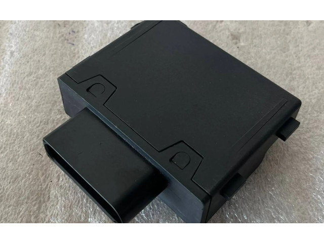 Блок управления 8W0906093F Audi A4 Allroad B8