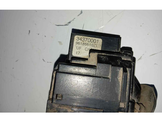 Переключатель дворников 96186610ZL Peugeot 406