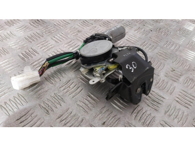 Замок задней крышки