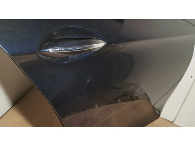 Задняя дверь