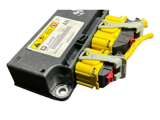 Блок управления надувных подушек 95460702   Chevrolet Captiva