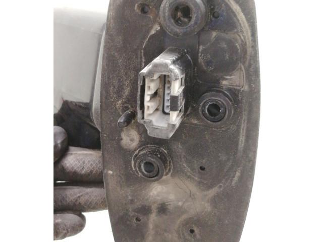 Зеркало электрическое левое Mitsubishi Space Wagon 1999-2004 года