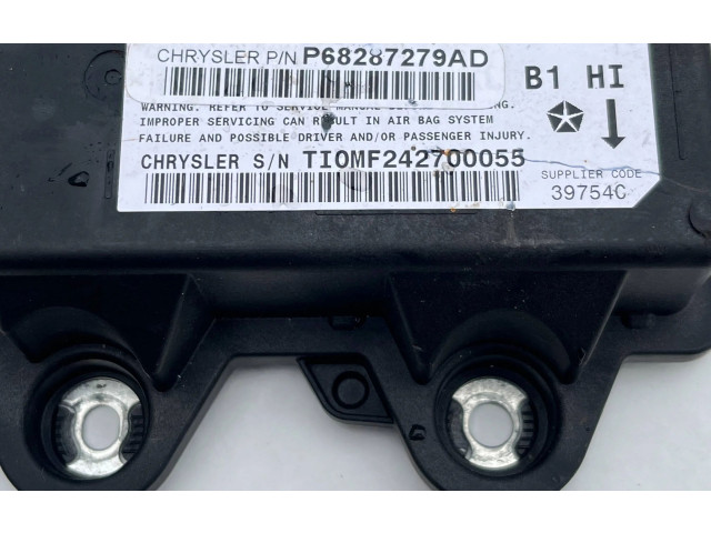 Блок подушек безопасности P68287279AD, T10MF242700055 Jeep Cherokee