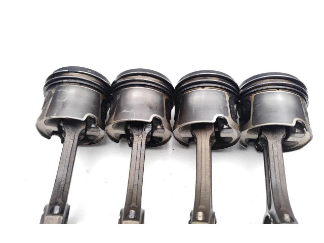 Píst N47D20A BMW 1 E81 E87 N47D20A;N47D20C