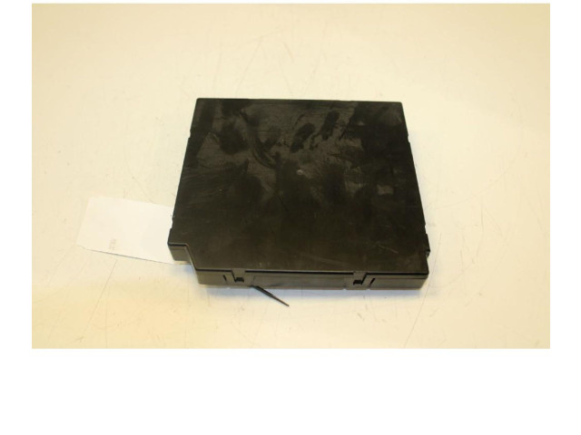 Блок предохранителей 1K0937086R, 1K0937086R Skoda Yeti (5L)