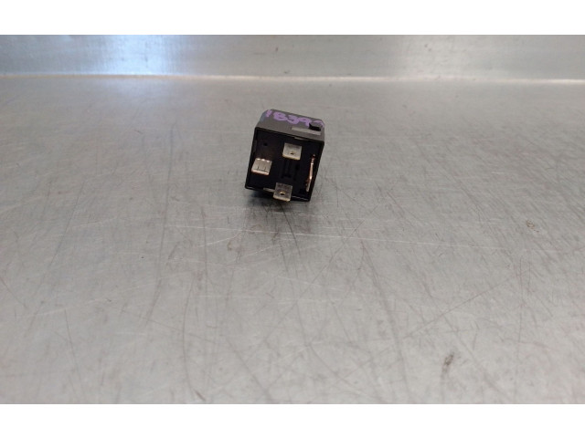 Pojistková skříňka 4H0951253A Audi A5 Sportback 8TA 2012