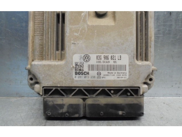 Блок управления двигателя 03G906021LB, 0281013238 Skoda Octavia Mk2 (1Z)
