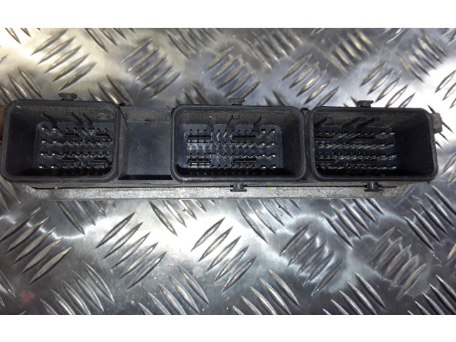 Řídící jednotka 8200461733, 8200693067 Renault Clio II 2006