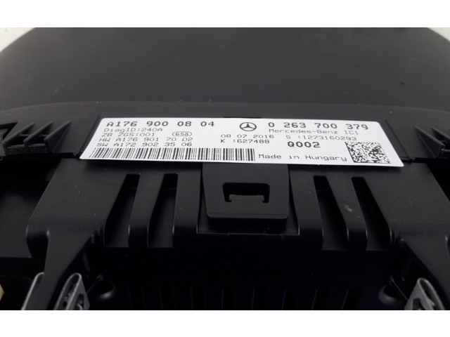 Панель приборов    Mercedes-Benz A W176       
